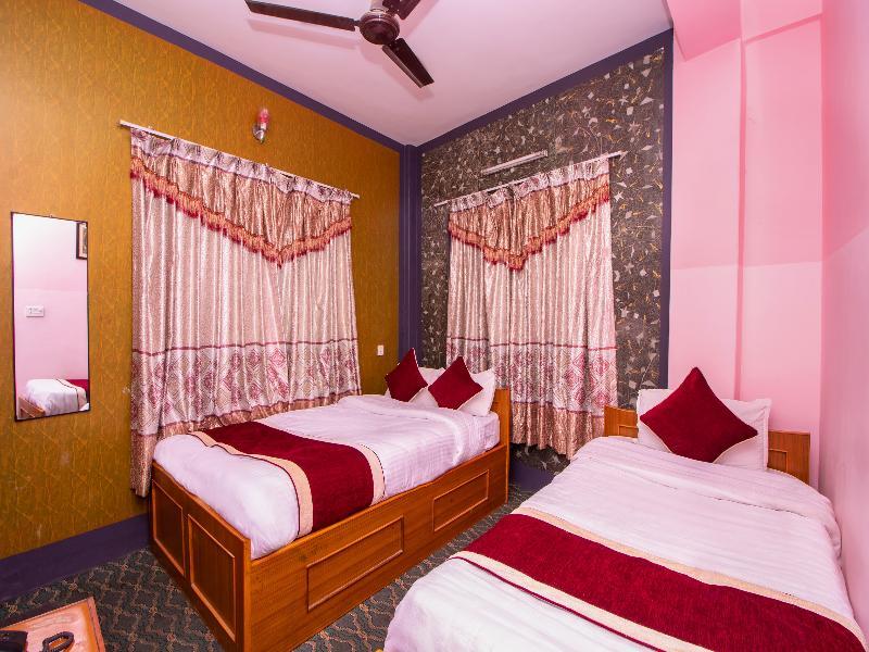 Oyo 193 Sign Inn Hotel Pokhara Eksteriør bilde
